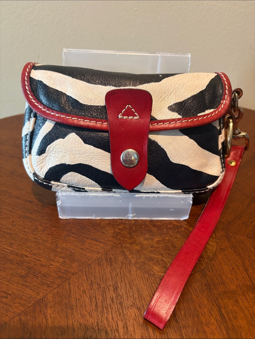 Dooney & Bourke wristlet   clutch black/cream zebra stripe Leather/red trim